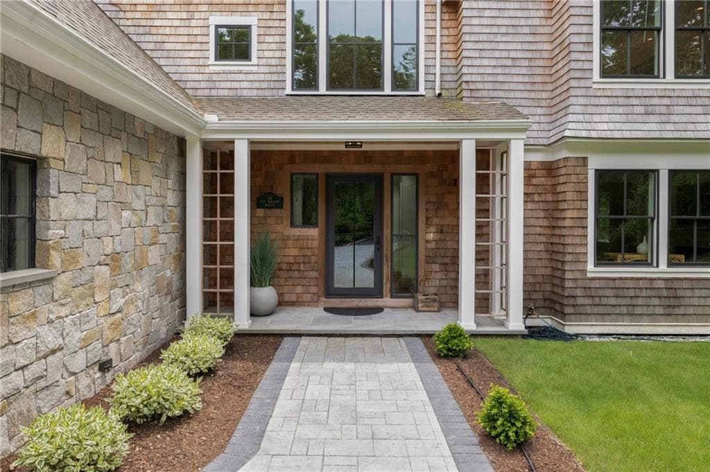31 Wright Lane photo 2