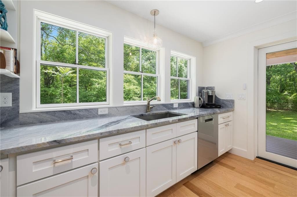 31 Wright Lane photo 15