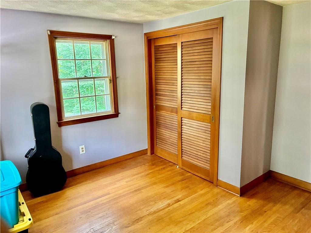 Single Family Residence at 12 Tom Lee Drive, North Smithfield, photo 18 of 43
