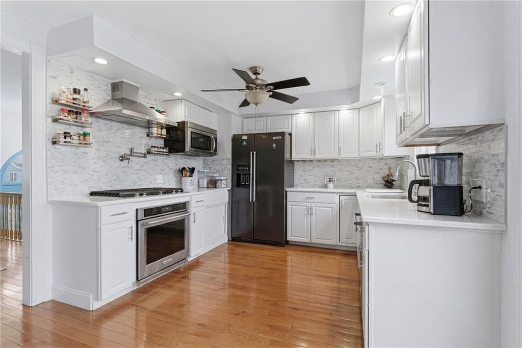 20 Stewart Street photo 6