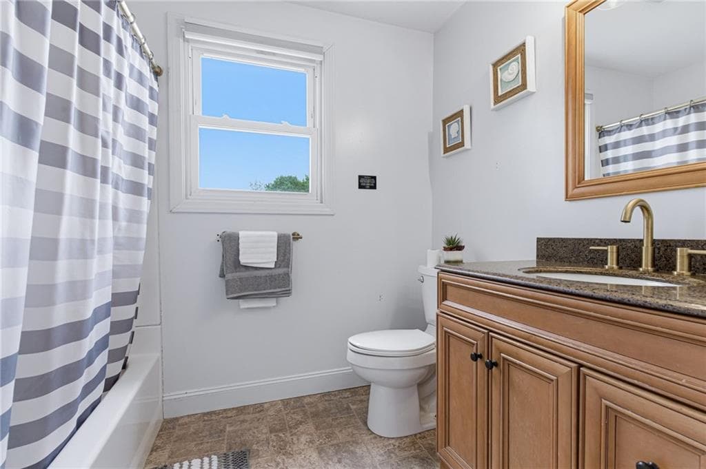 20 Stewart Street photo 12