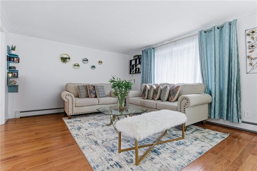 20 Stewart Street photo 10