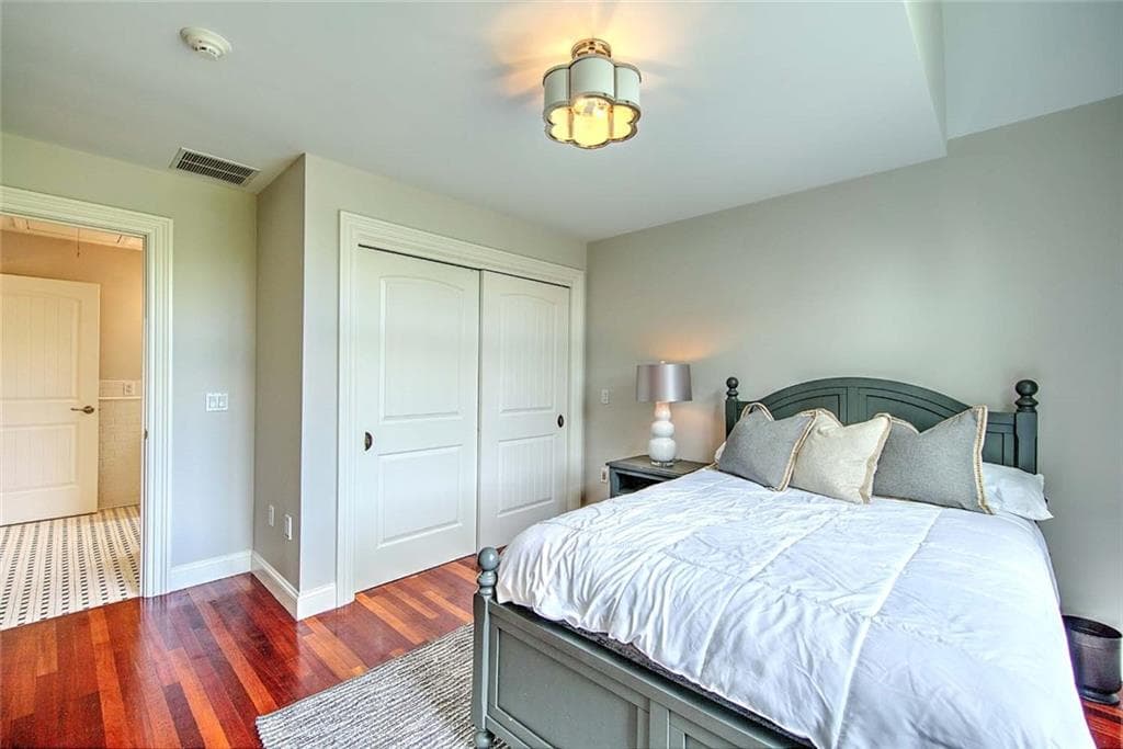 357 CONGDON Drive photo 28