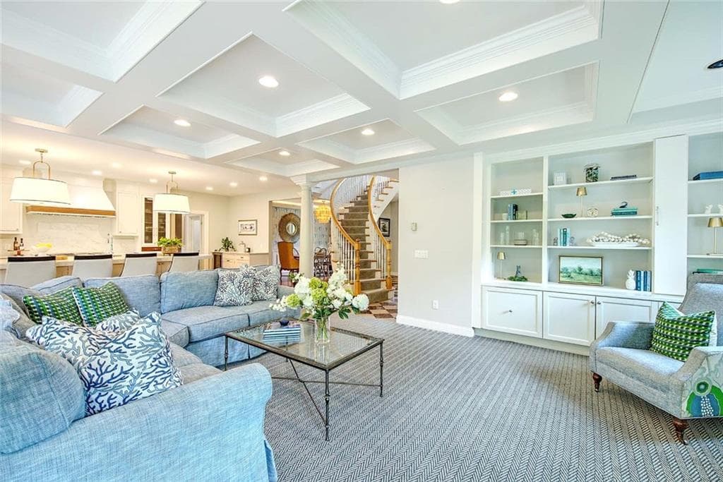 357 CONGDON Drive photo 8