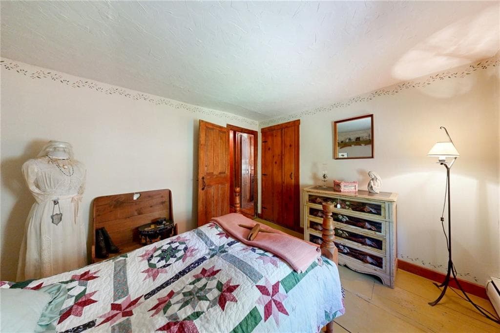 1503 Putnam Pike photo 36