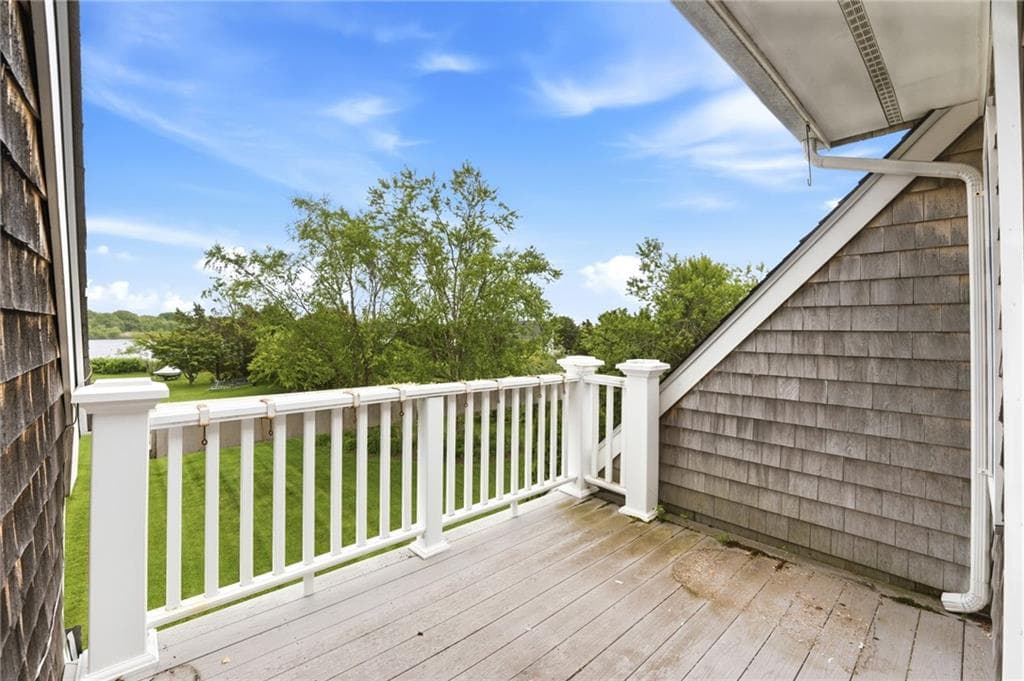112 West Willow Lane photo 46