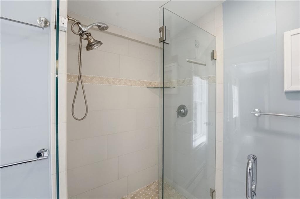 112 West Willow Lane photo 36