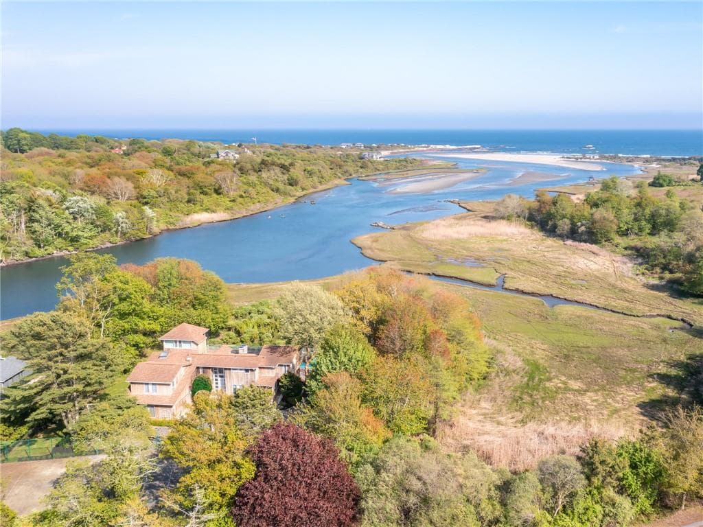275 Boston Neck Road photo 6