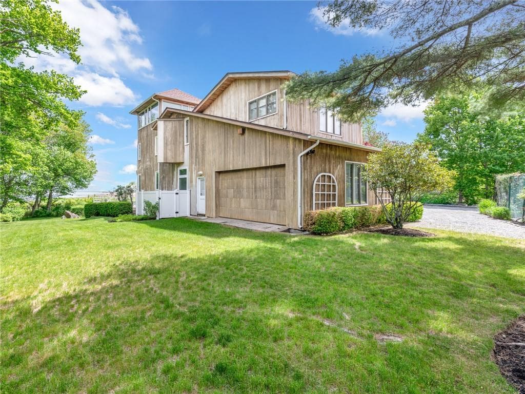 275 Boston Neck Road photo 46