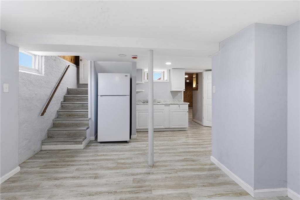 Single Family Residence at 27 Hemlock Avenue, Cranston, photo 23 of 30