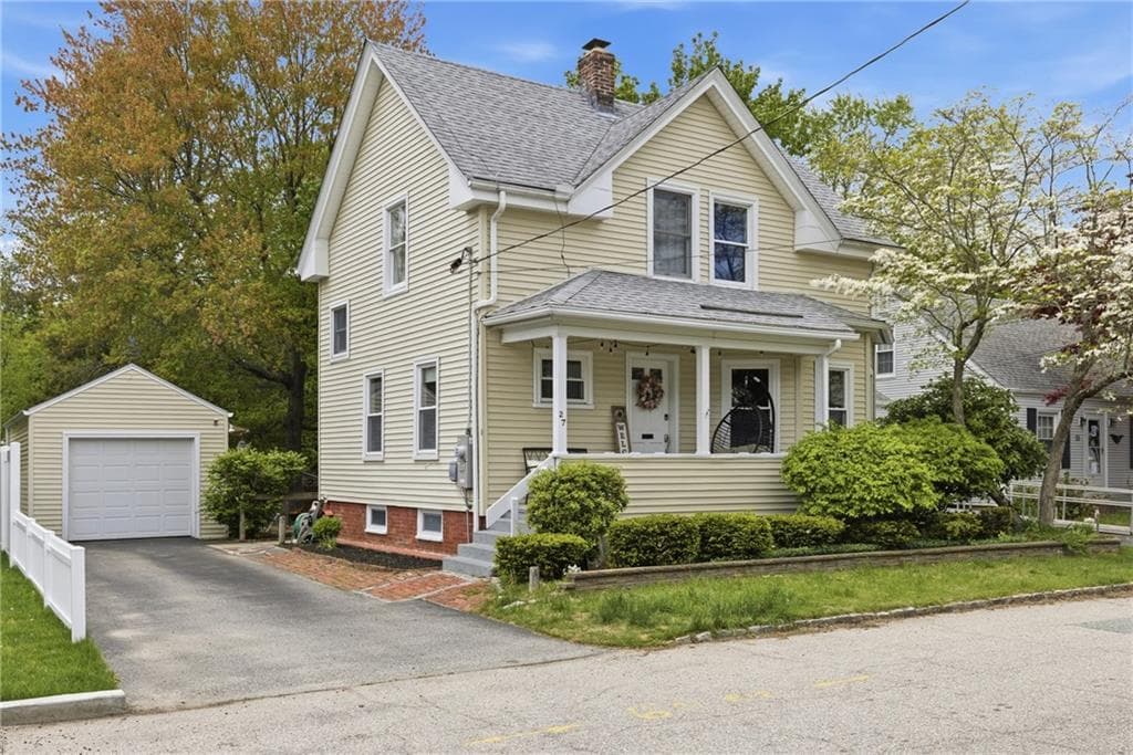 Single Family Residence at 27 Hemlock Avenue, Cranston, photo 3 of 30