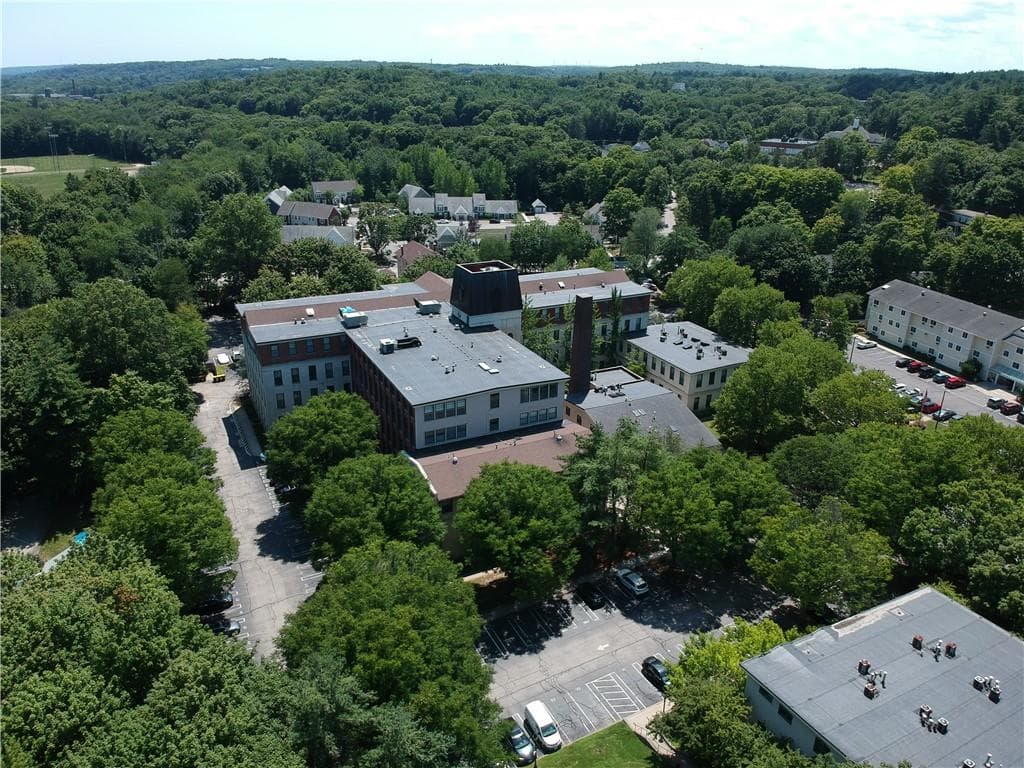 Condominium at 15 Higgins Street UNIT 314, Smithfield, photo 6 of 20