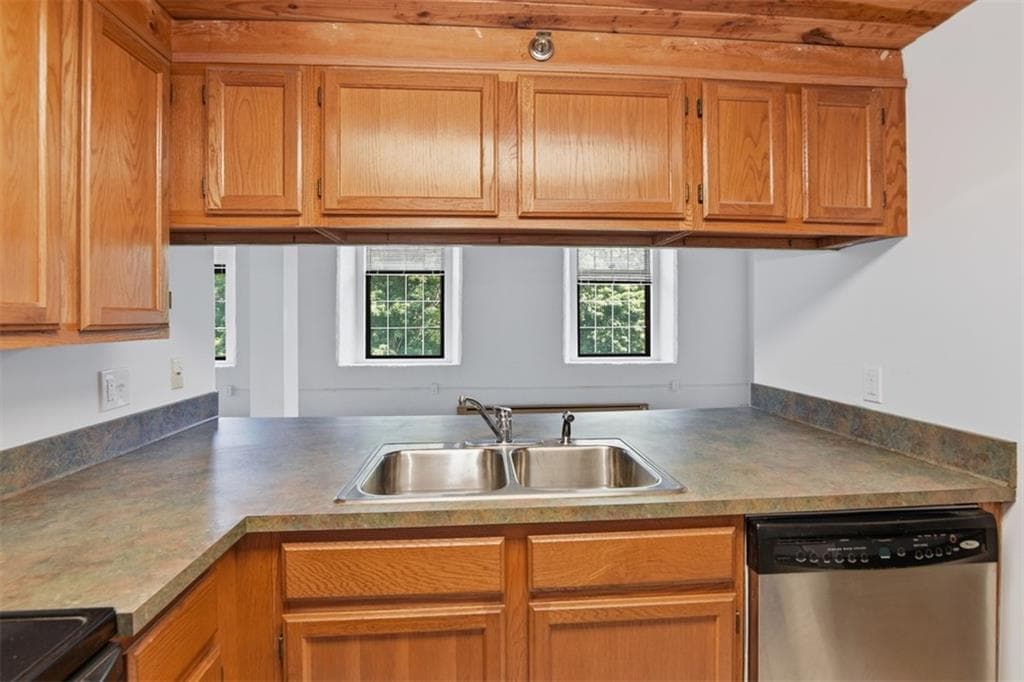 Condominium at 15 Higgins Street UNIT 314, Smithfield, photo 20 of 20