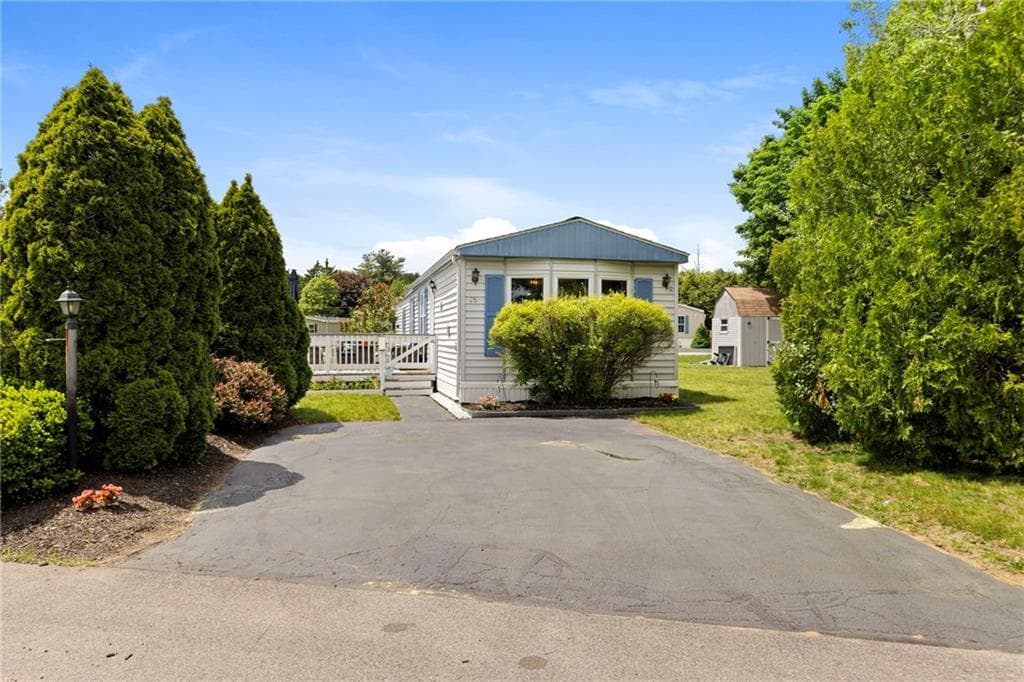 45 Wright Way photo 3