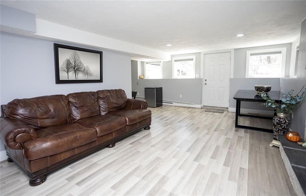 10 Arbor Way photo 30