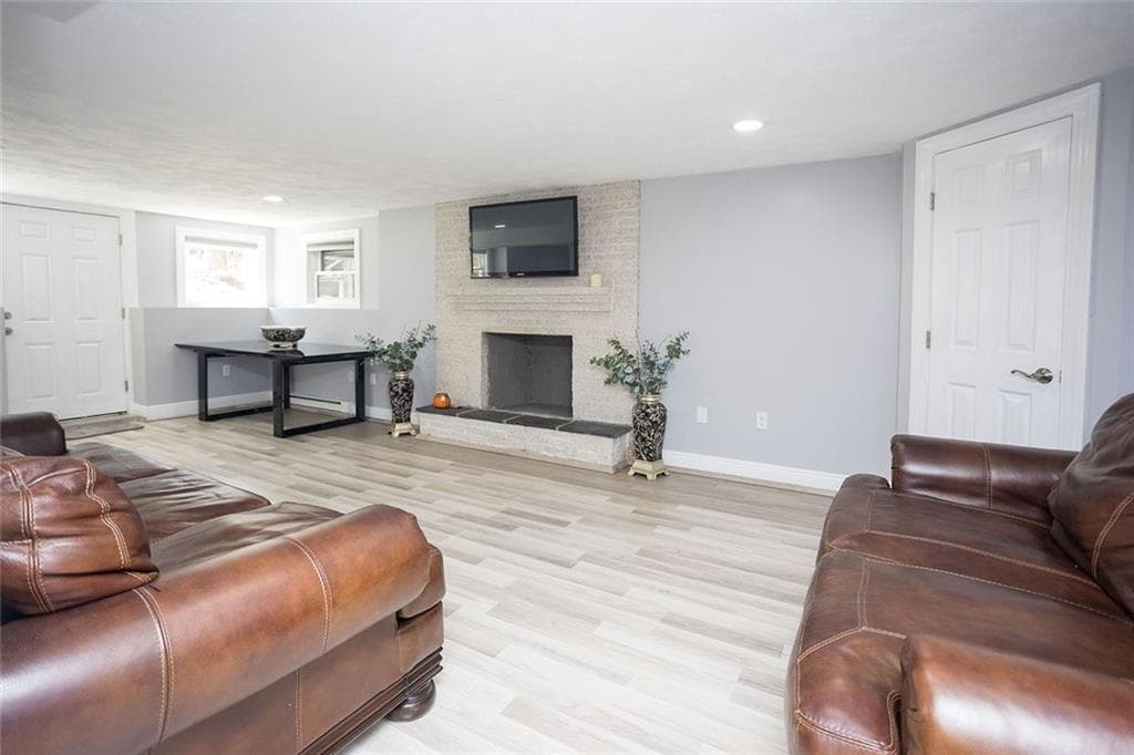10 Arbor Way photo 29