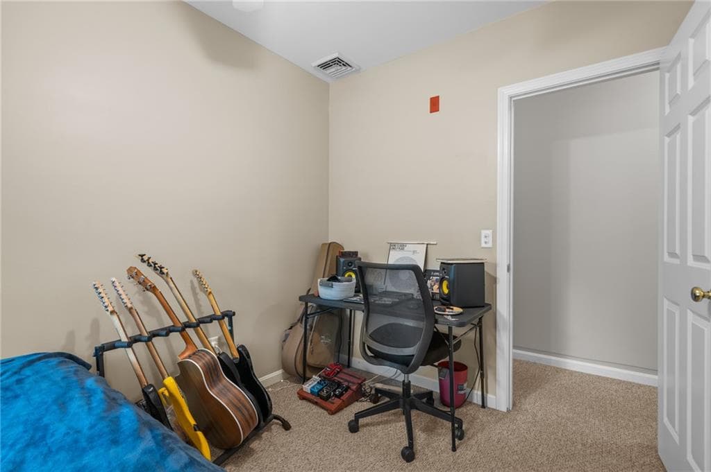 145 High Street UNIT C photo 34