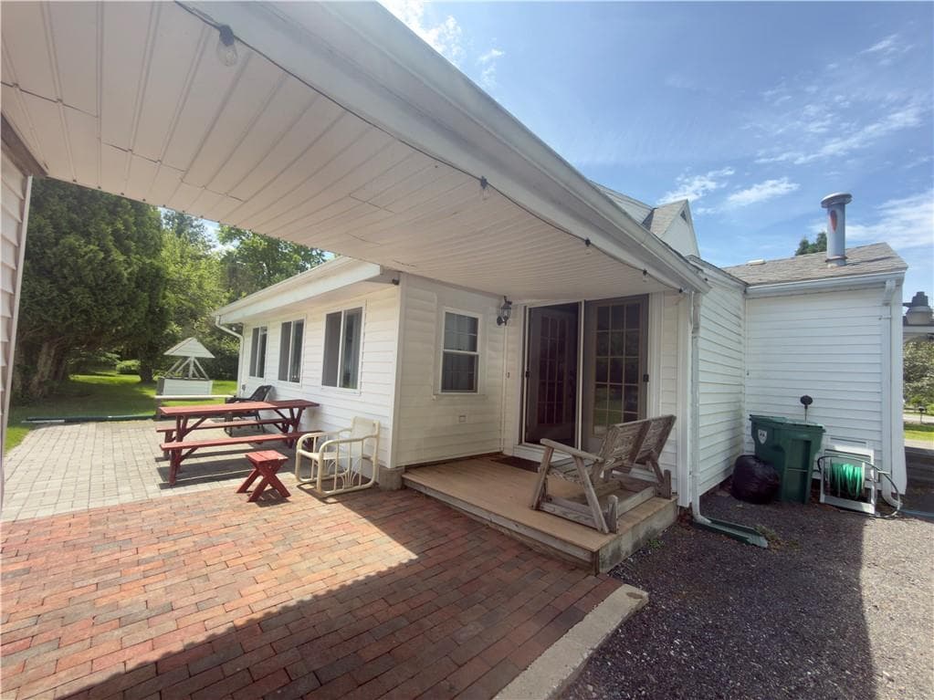 1264 Chopmist Hill Road photo 2