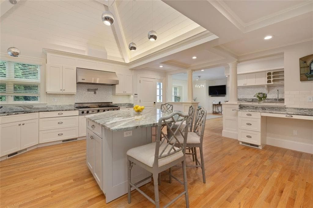 30 Angell Court photo 10