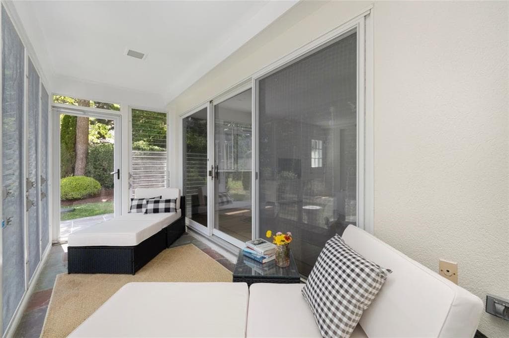 30 Angell Court photo 39