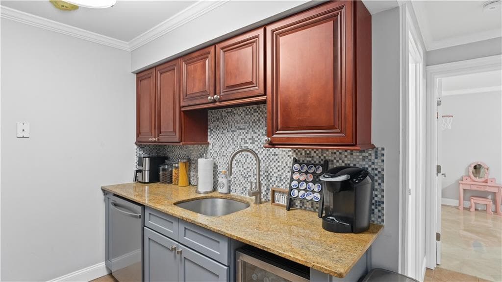 131 Fordson Avenue UNIT 4 photo 12
