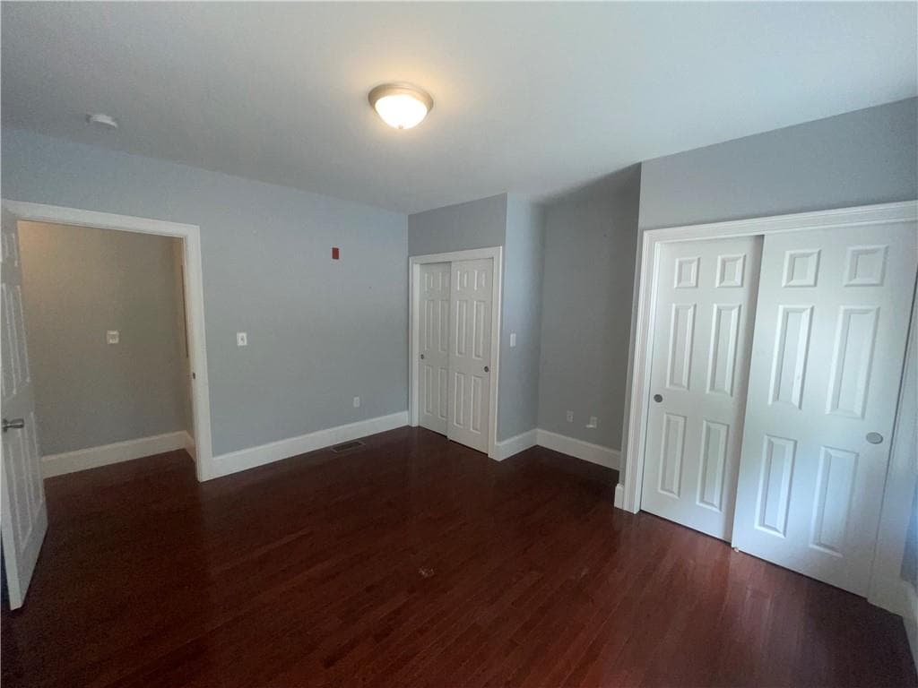 1746 Lonsdale Avenue UNIT A photo 12
