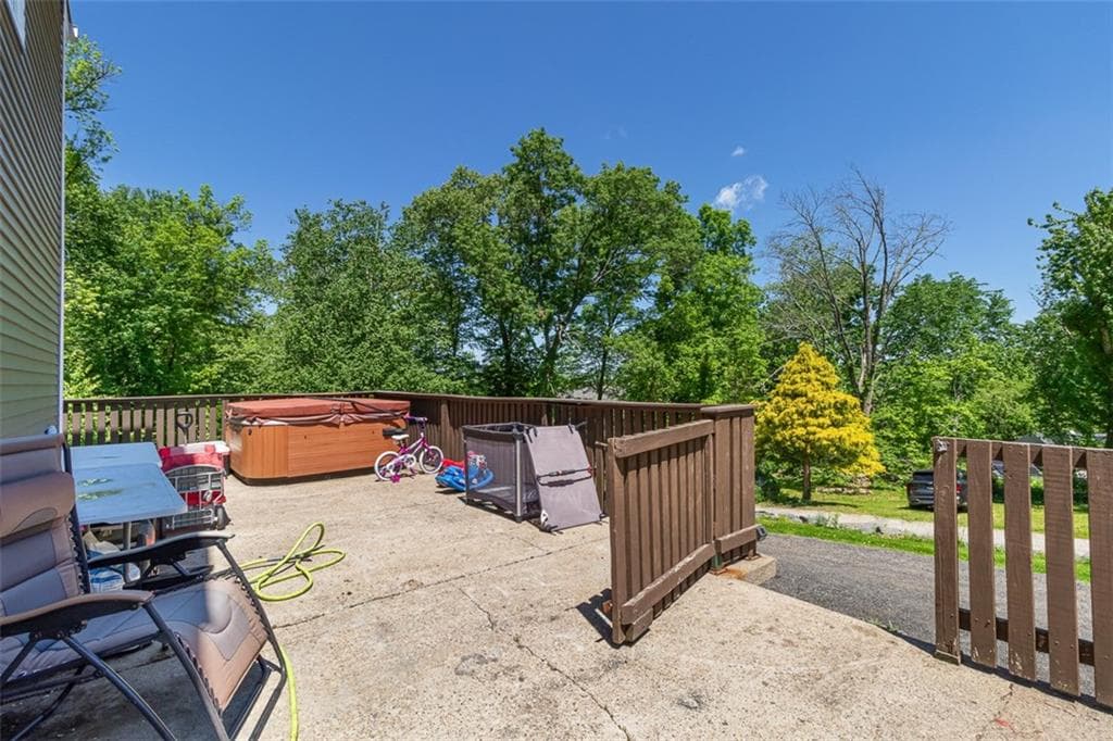 41 dexter rock Road photo 20