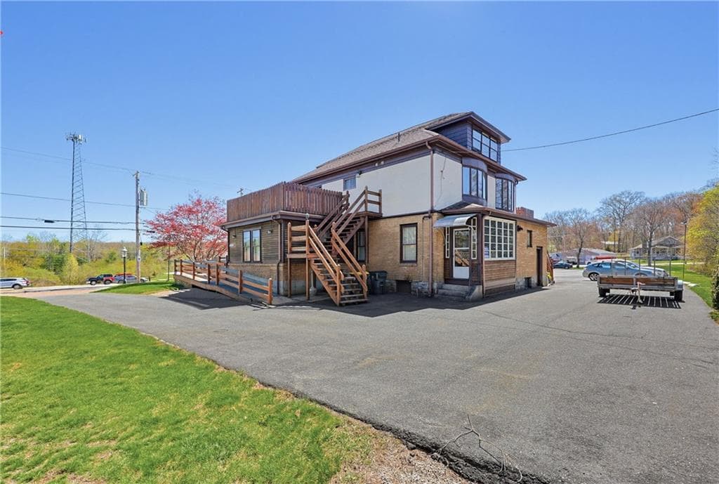 Multi Family at 1496 VICTORY Highway, Burrillville, photo 20 of 30