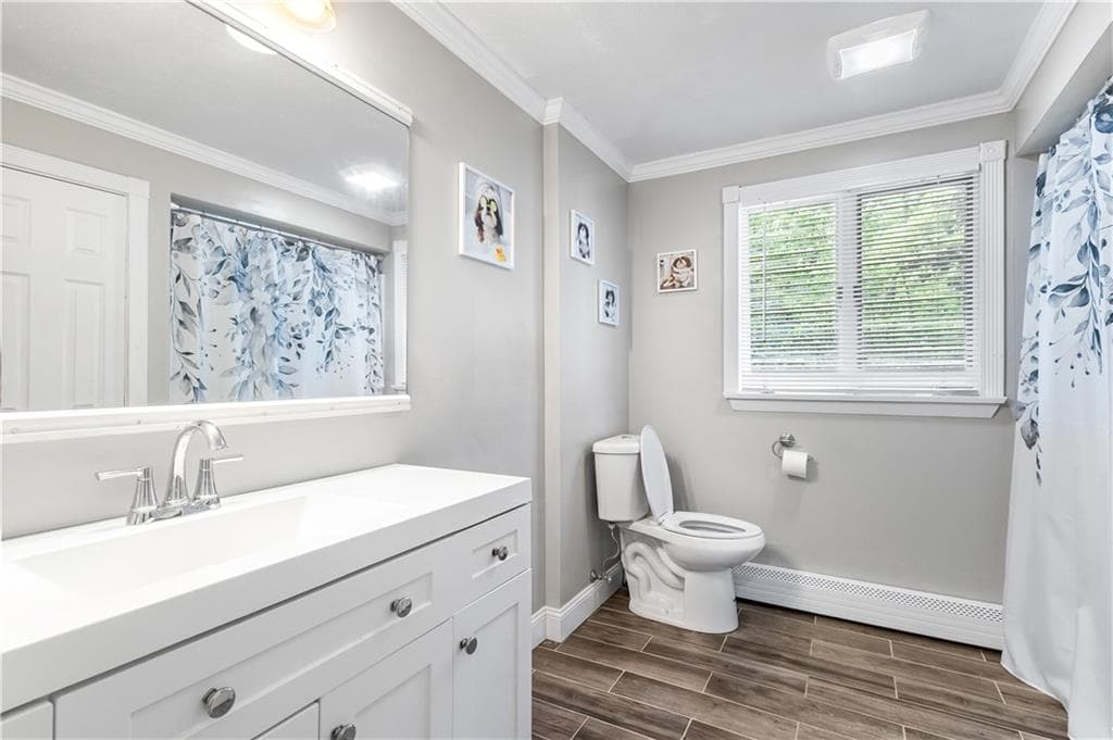 Single Family Residence at 77 Pine Hill Avenue, Johnston, photo 10 of 20