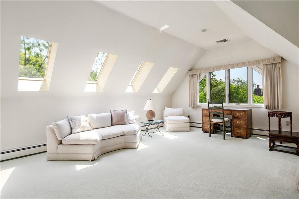 7 Oak Tree Lane photo 26