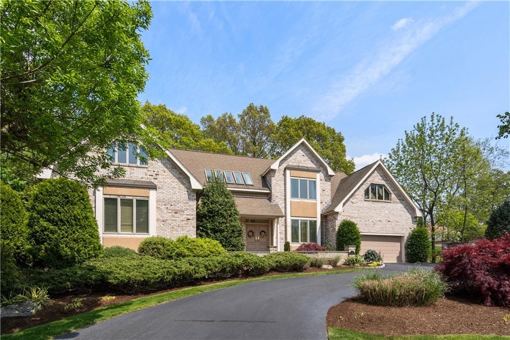 7 Oak Tree Lane