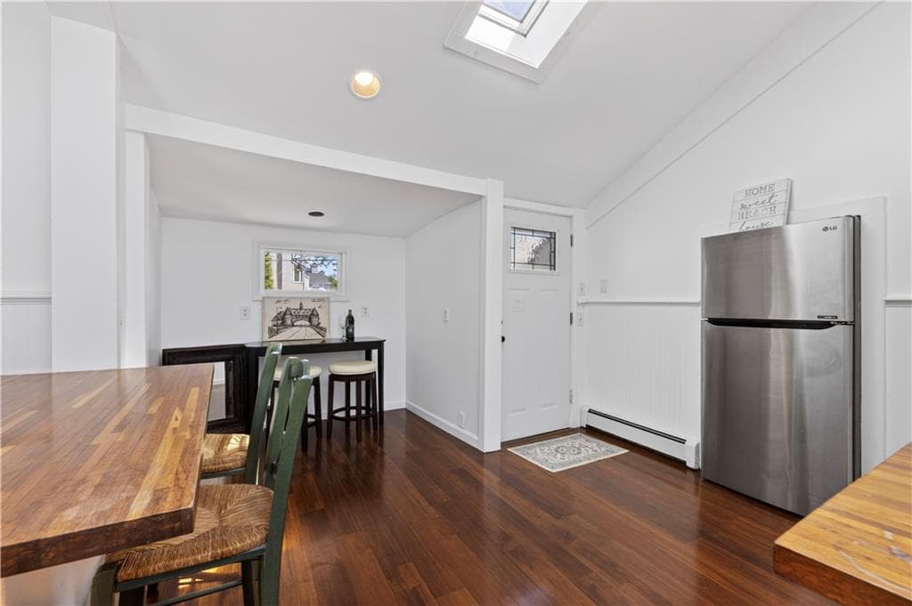 16 Courtway Street photo 22