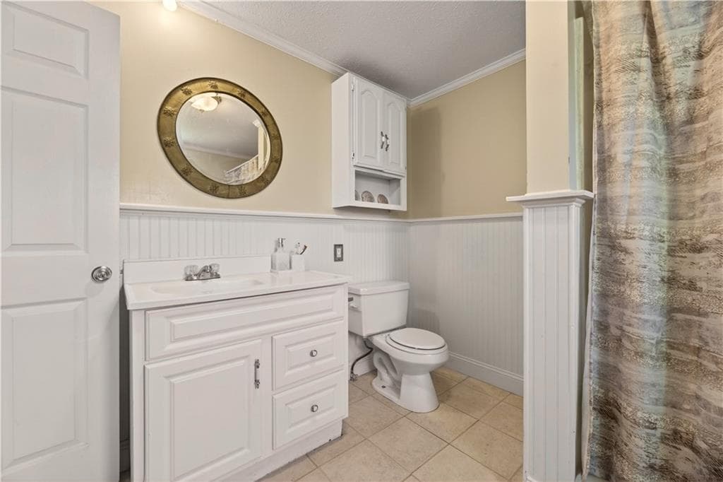 16 Courtway Street photo 34