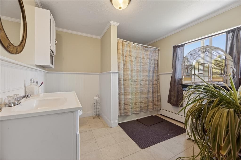 16 Courtway Street photo 33