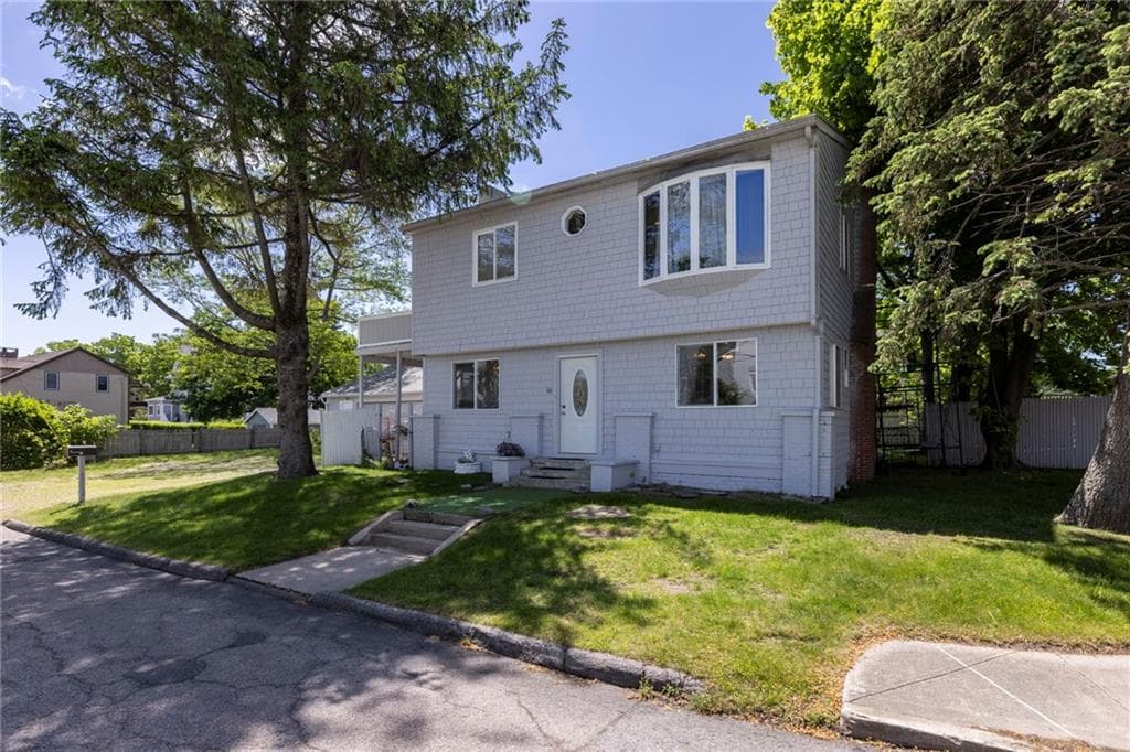 16 Courtway Street photo 40