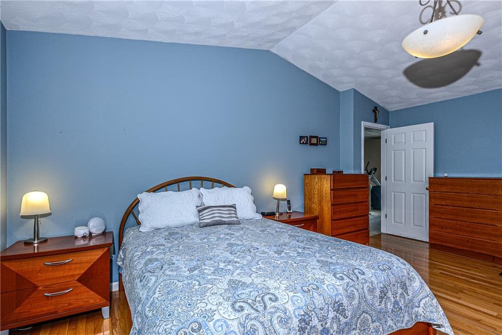 Single Family Residence at 394 Westmoreland Lane, North Kingstown, photo 26 of 43