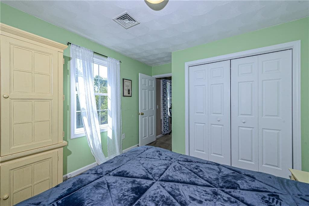 Single Family Residence at 394 Westmoreland Lane, North Kingstown, photo 32 of 43