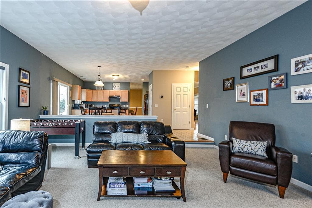 Single Family Residence at 394 Westmoreland Lane, North Kingstown, photo 20 of 43