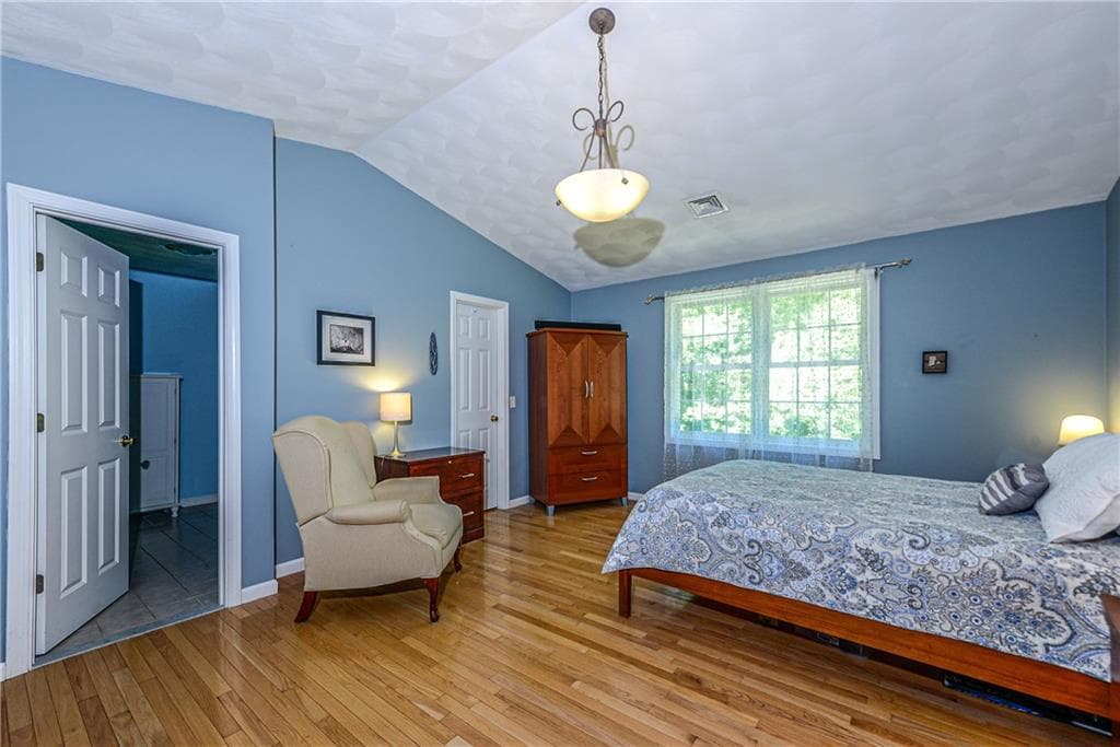 Single Family Residence at 394 Westmoreland Lane, North Kingstown, photo 24 of 43