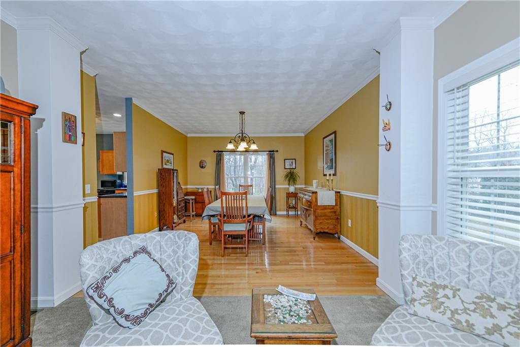 Single Family Residence at 394 Westmoreland Lane, North Kingstown, photo 10 of 43