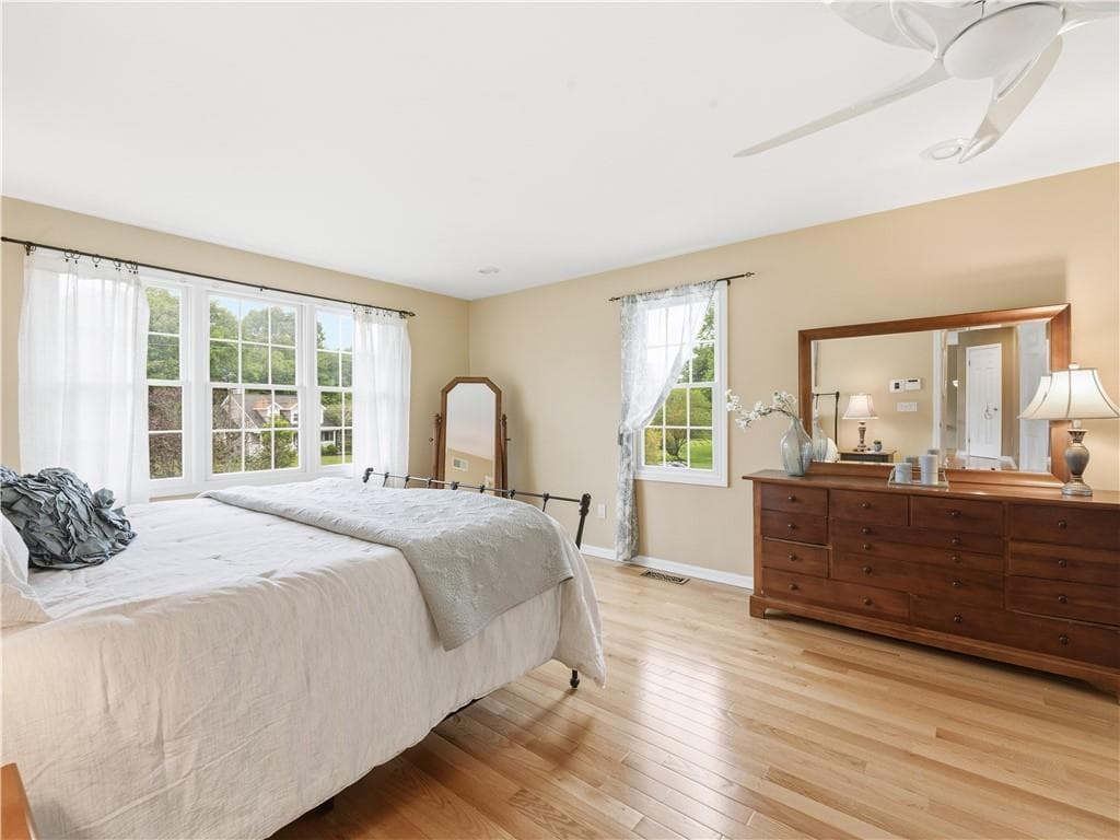 48 Hummingbird Lane photo 21