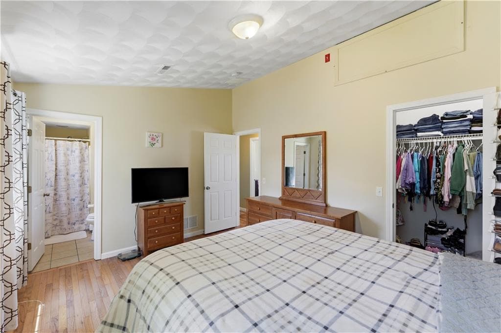 48 Harris Avenue photo 12
