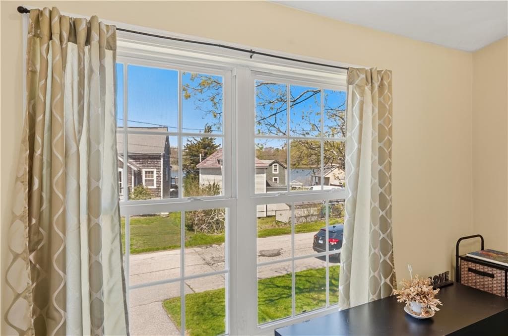 48 Harris Avenue photo 22