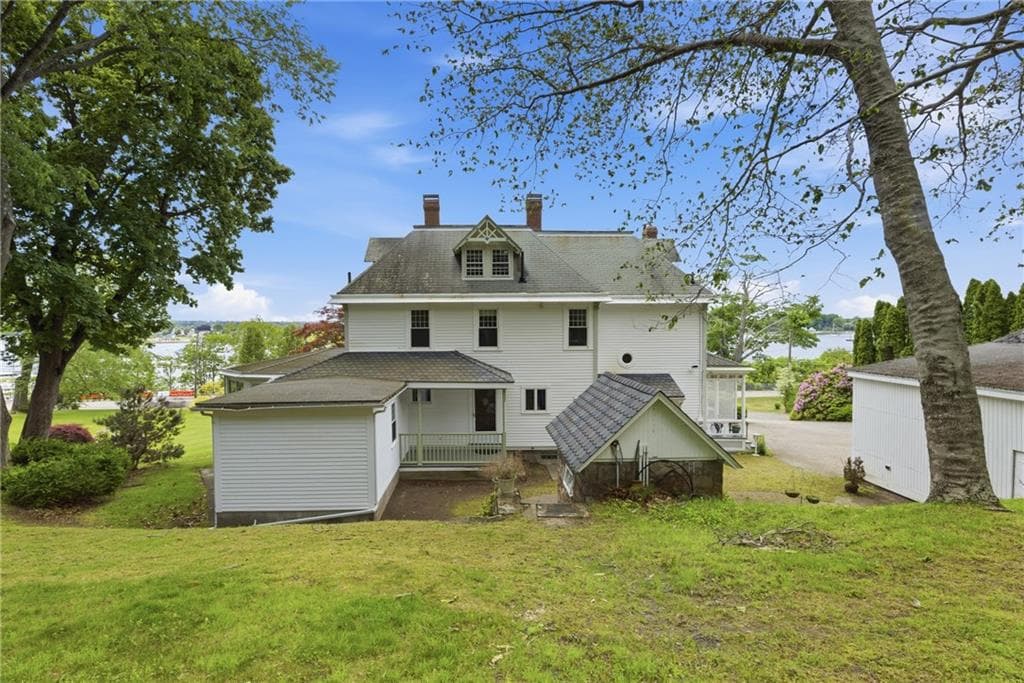 Single Family Residence at 1660 Main Road, Tiverton, photo 34 of 50