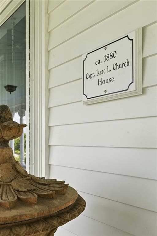 Single Family Residence at 1660 Main Road, Tiverton, photo 4 of 50
