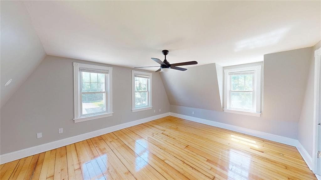 Single Family Residence at 120 Woodward Road, Providence, photo 18 of 22