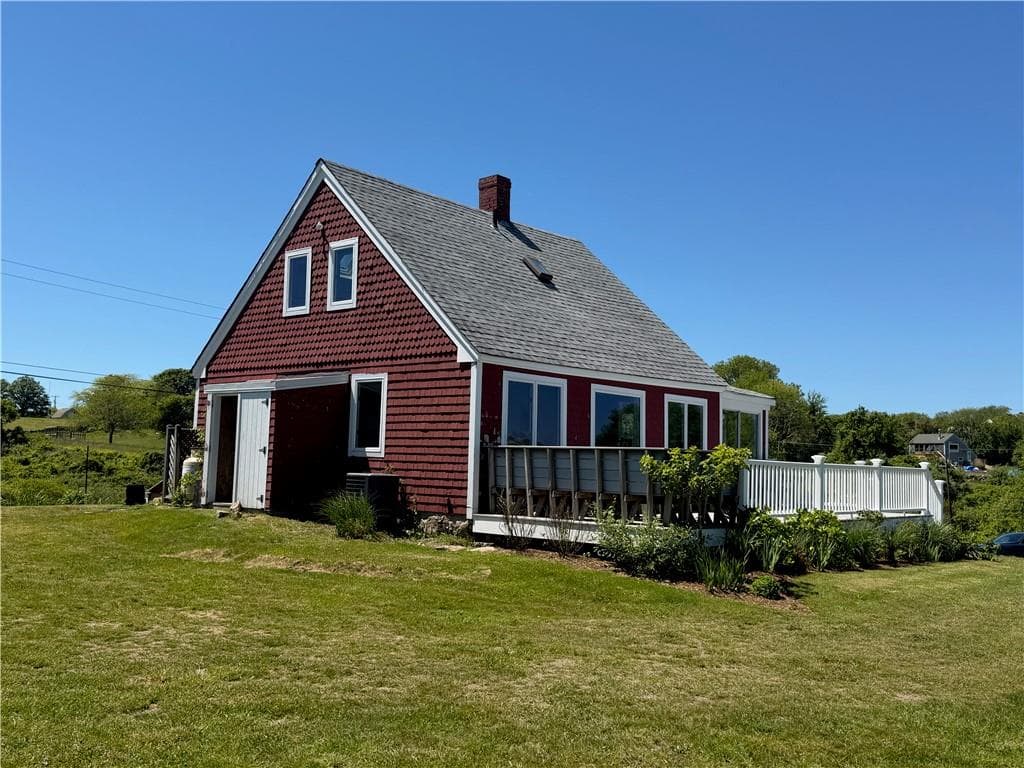 838 Center Road photo 23