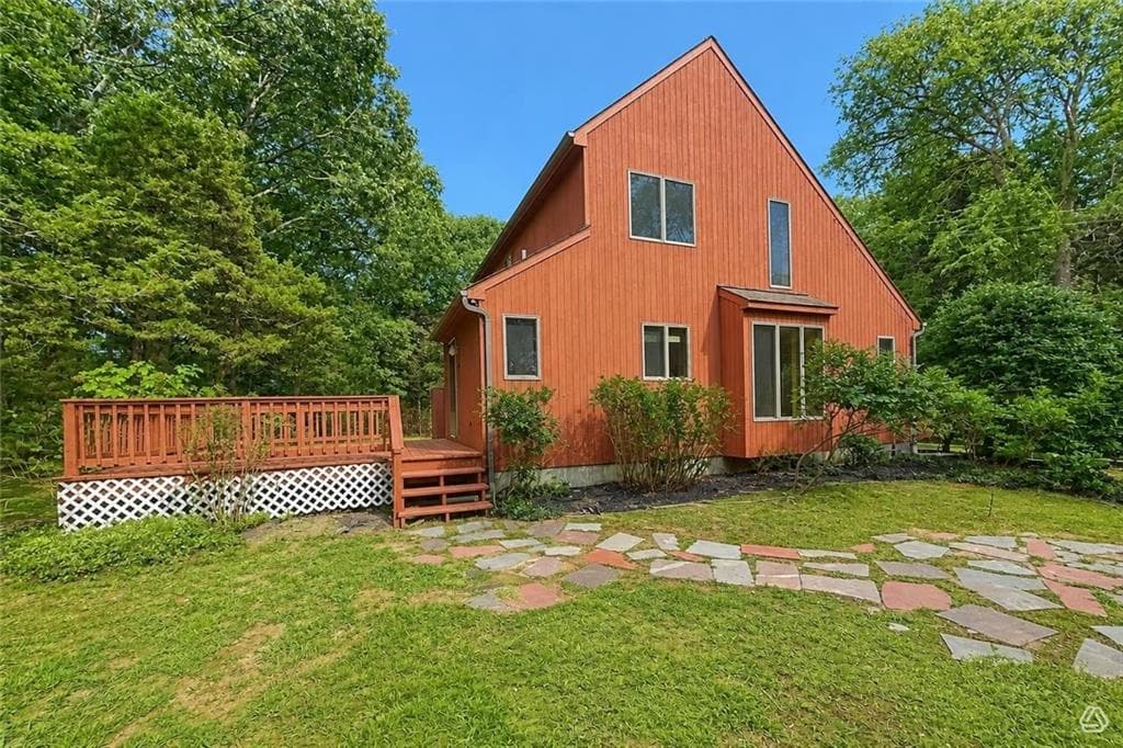 56 Lakeside Drive photo 2