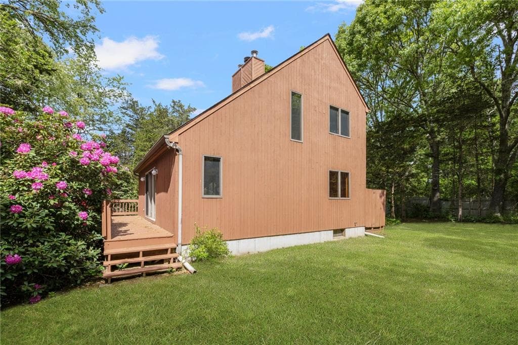 56 Lakeside Drive
