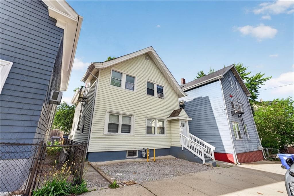 Multi Family at 15 Armington Avenue, Providence, photo 2 of 13